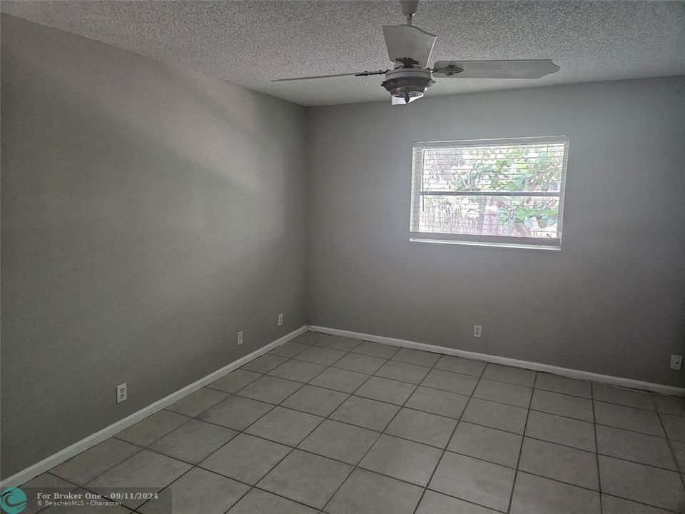 For Rent: $2,200 (2 beds, 2 baths, 1000 Square Feet)