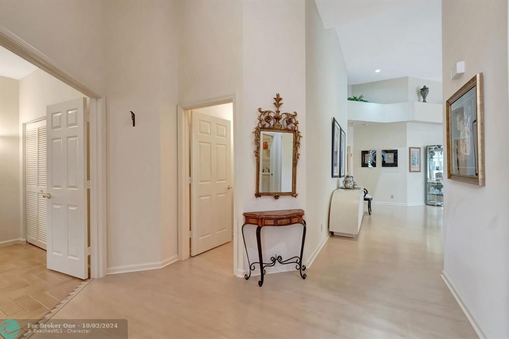 Recently Sold: $530,000 (3 beds, 2 baths, 2455 Square Feet)