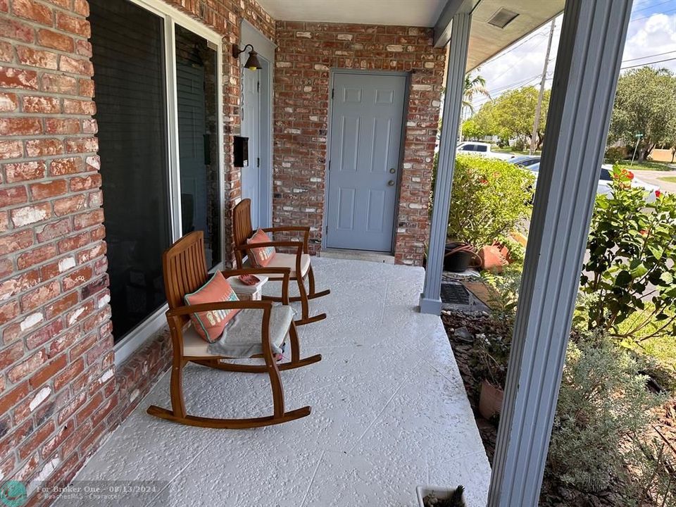 For Sale: $2,600 (2 beds, 2 baths, 0 Square Feet)