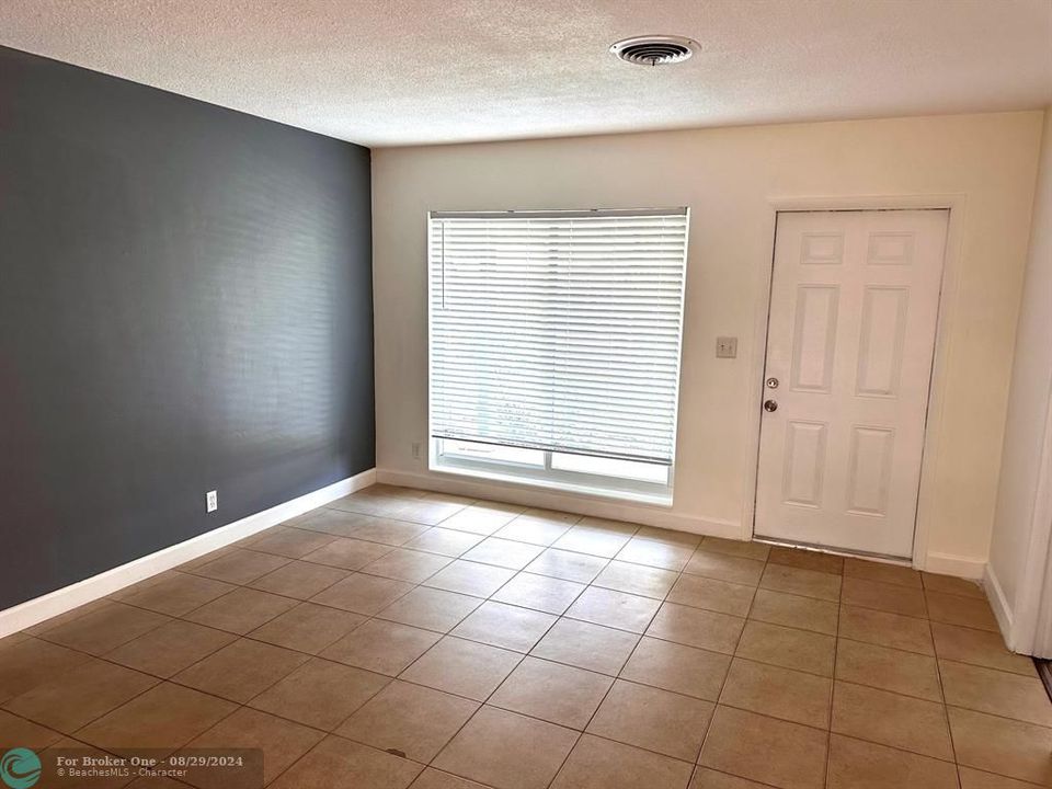 For Sale: $2,600 (2 beds, 2 baths, 0 Square Feet)