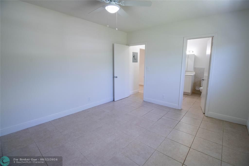 Recently Rented: $1,599 (1 beds, 1 baths, 0 Square Feet)