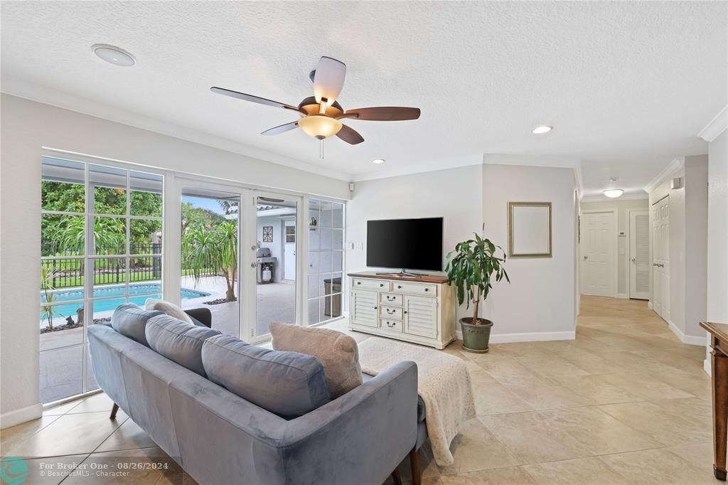 Active With Contract: $825,000 (4 beds, 2 baths, 2754 Square Feet)