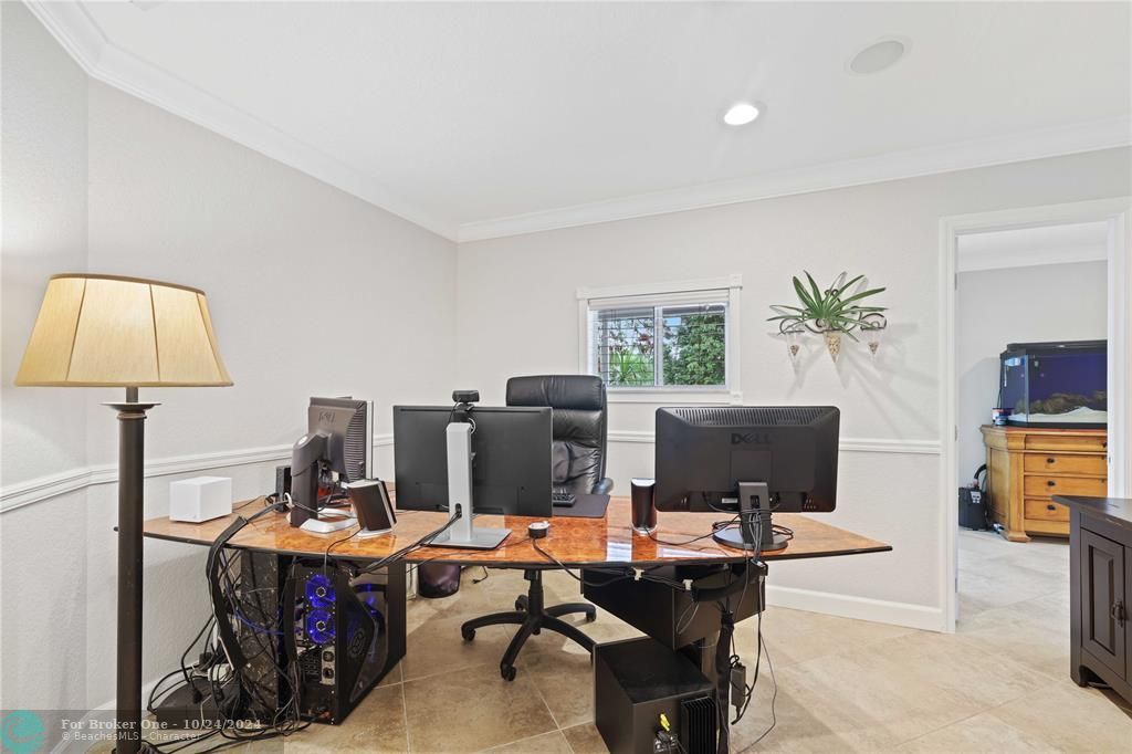 Active With Contract: $825,000 (4 beds, 2 baths, 2754 Square Feet)