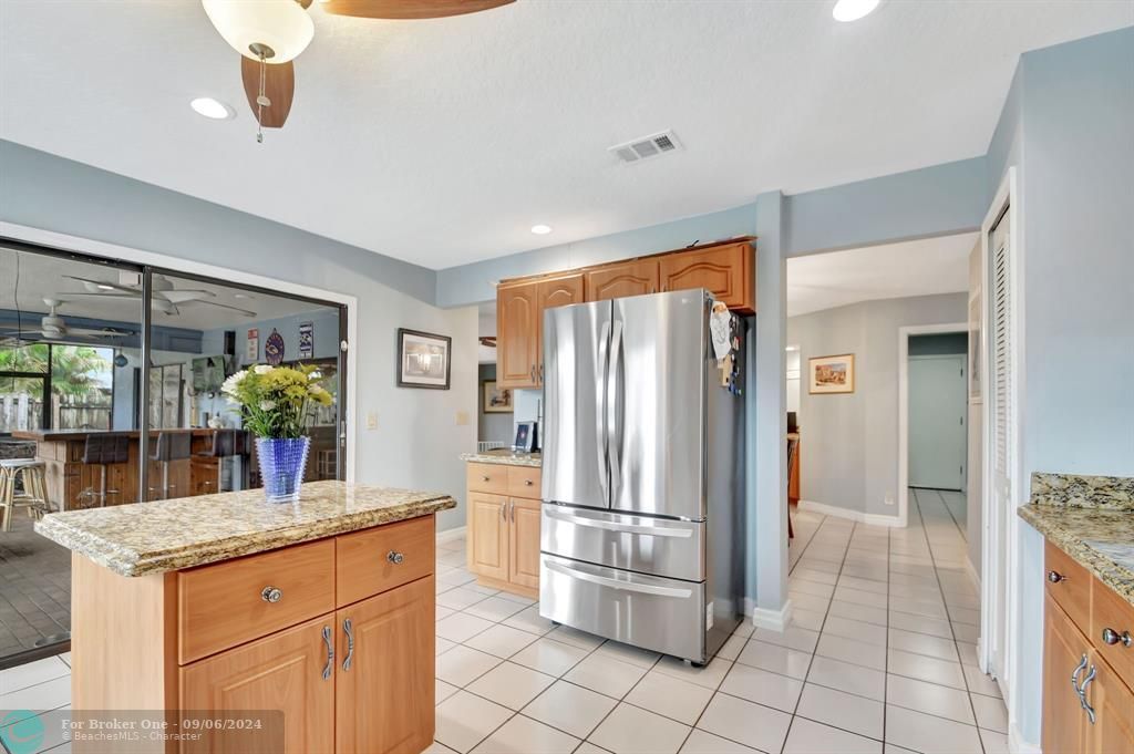 For Sale: $634,900 (4 beds, 2 baths, 2261 Square Feet)