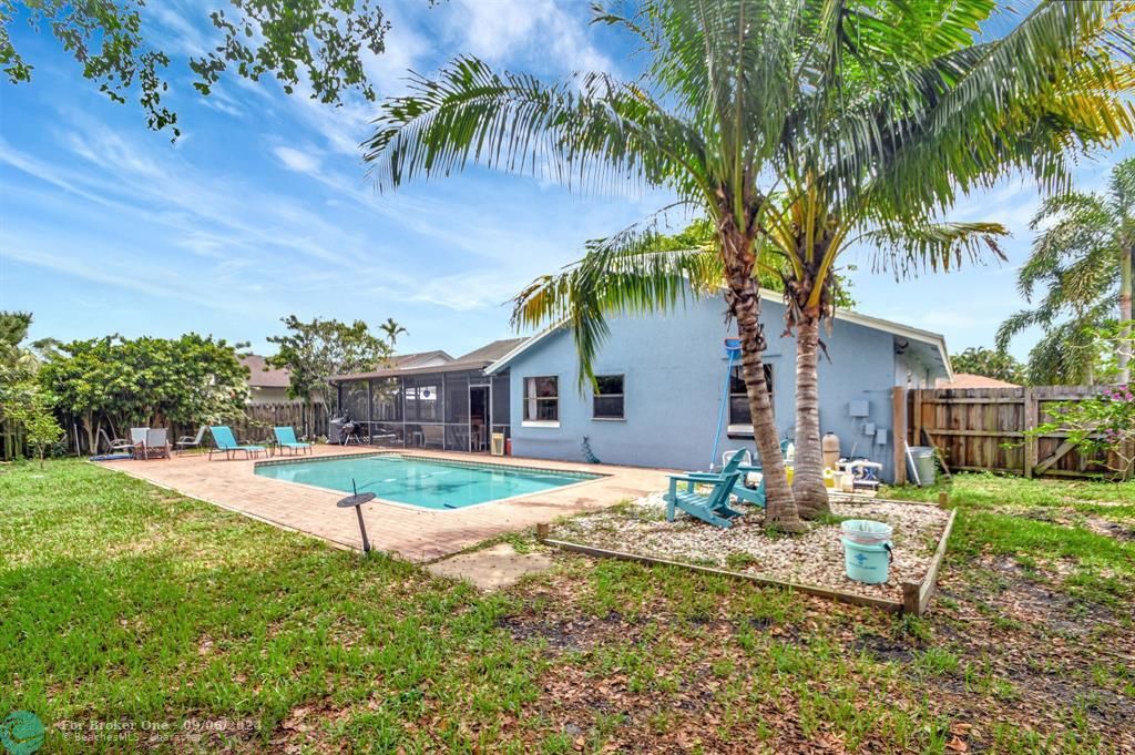 For Sale: $634,900 (4 beds, 2 baths, 2261 Square Feet)