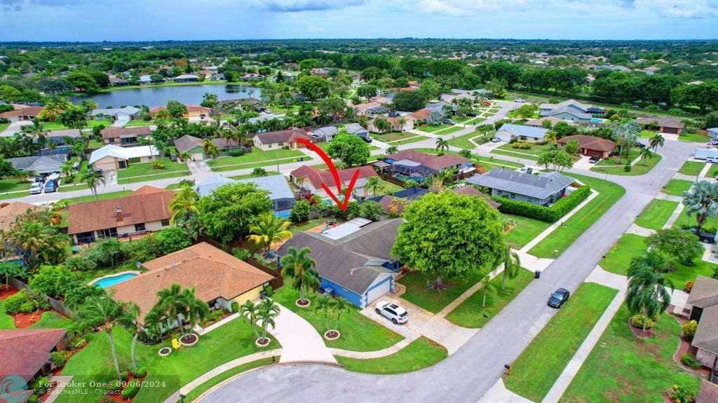 For Sale: $650,000 (4 beds, 2 baths, 2261 Square Feet)