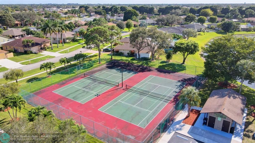 For Sale: $650,000 (4 beds, 2 baths, 2261 Square Feet)