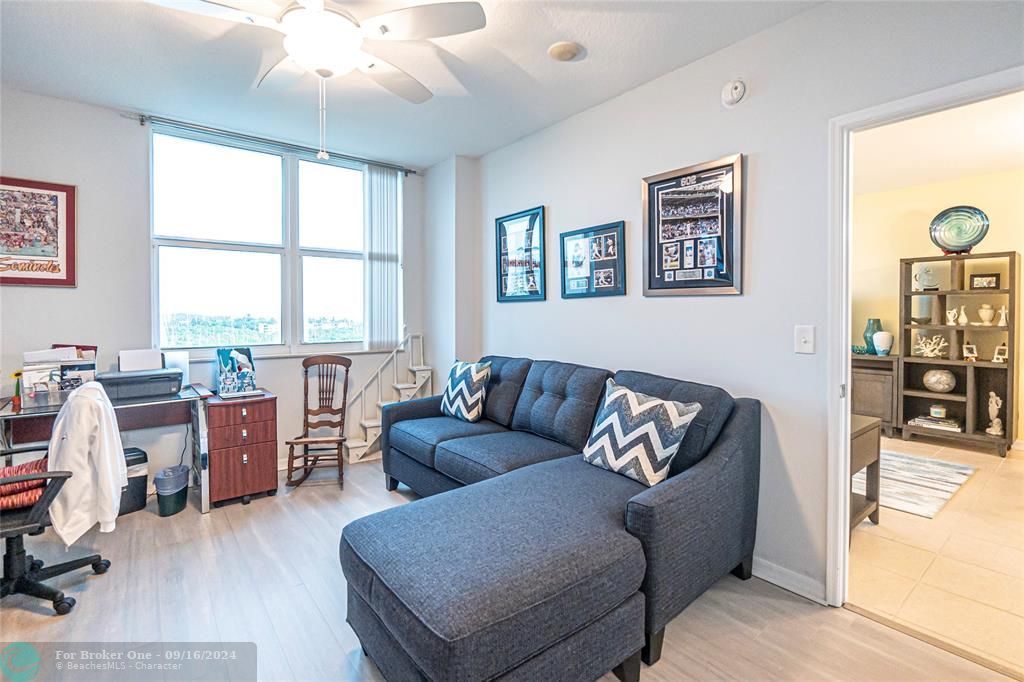 For Sale: $624,999 (2 beds, 2 baths, 1130 Square Feet)