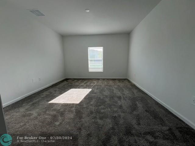 For Rent: $2,000 (3 beds, 2 baths, 1500 Square Feet)