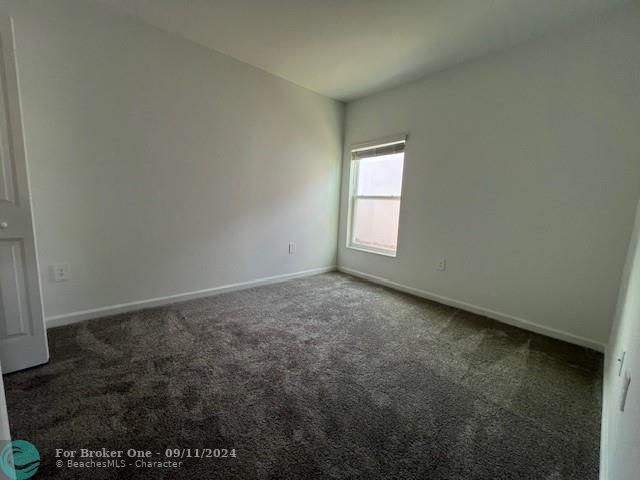 For Rent: $2,000 (3 beds, 2 baths, 1500 Square Feet)