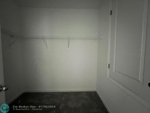 For Rent: $2,000 (3 beds, 2 baths, 1500 Square Feet)