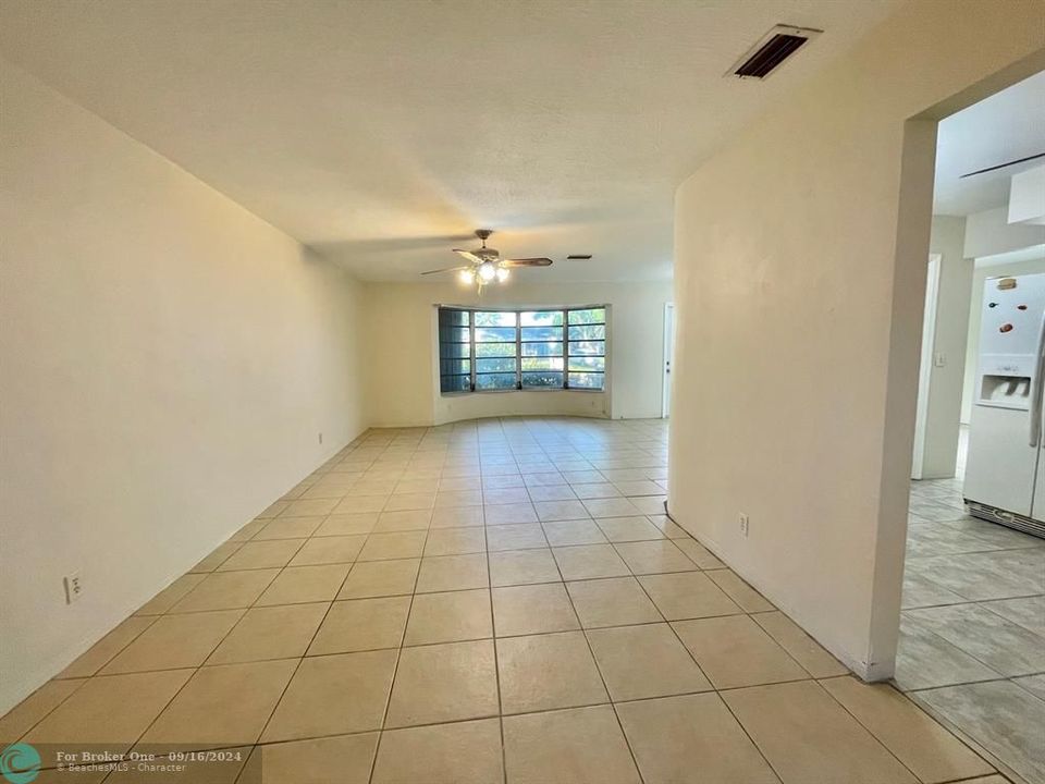 For Rent: $3,800 (3 beds, 2 baths, 2124 Square Feet)