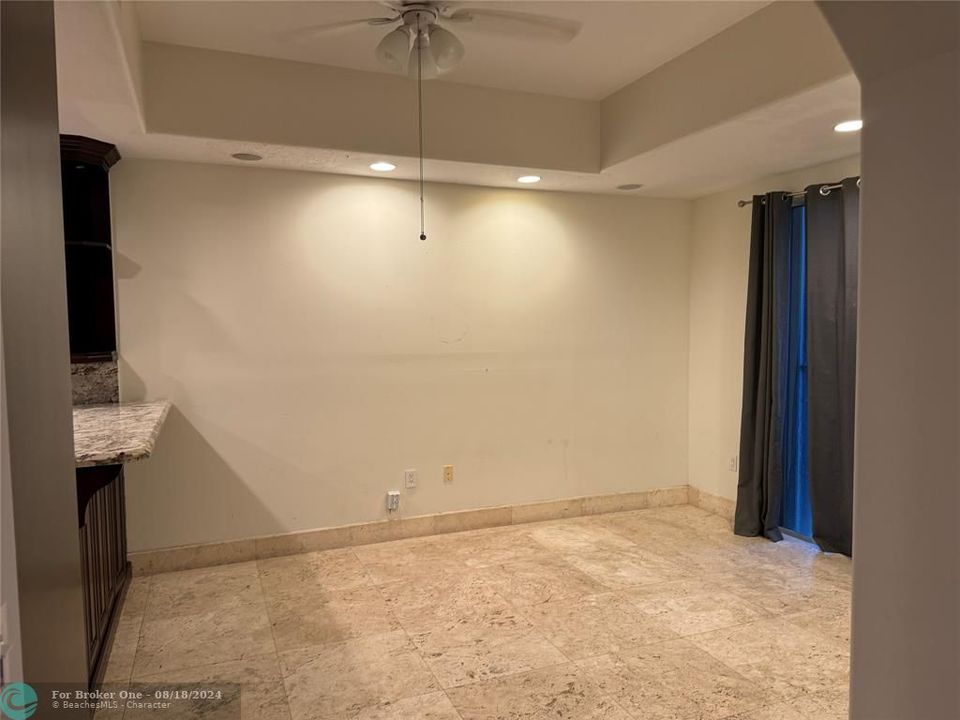 Active With Contract: $5,500 (3 beds, 2 baths, 2378 Square Feet)