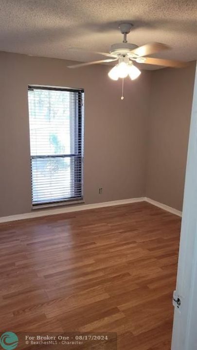 For Rent: $3,750 (3 beds, 2 baths, 1716 Square Feet)