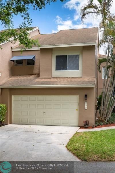 For Rent: $3,950 (3 beds, 2 baths, 2185 Square Feet)