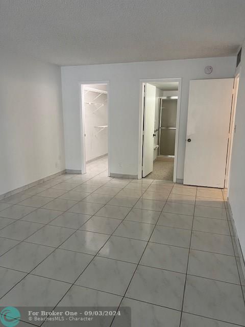 For Rent: $1,925 (2 beds, 2 baths, 1070 Square Feet)