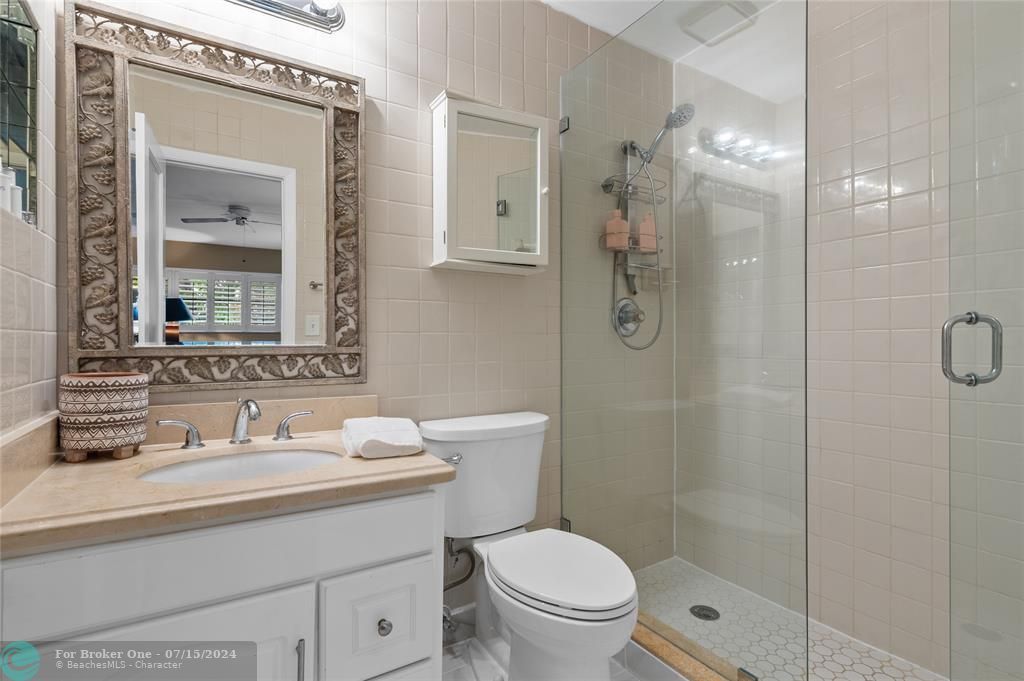 待售: $564,500 (2 贝兹, 2 浴室, 1204 平方英尺)