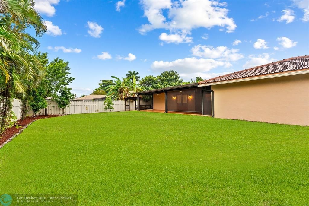 For Sale: $799,000 (4 beds, 2 baths, 2462 Square Feet)