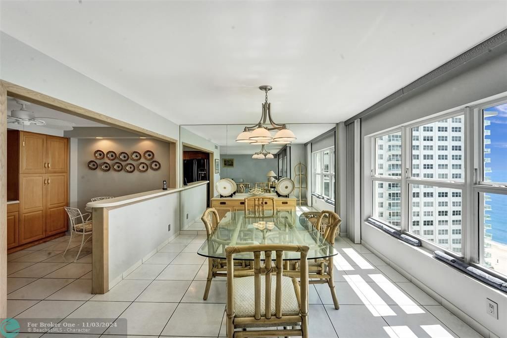 For Sale: $1,050,000 (2 beds, 2 baths, 1821 Square Feet)