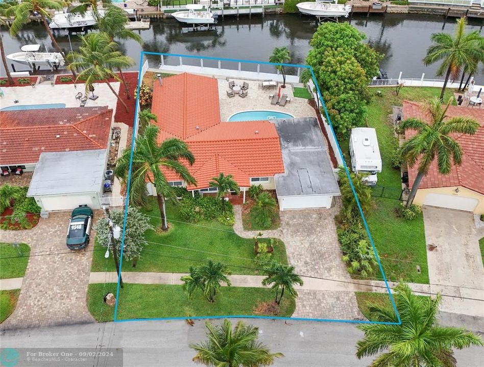 En Venta: $1,389,989 (3 camas, 3 baños, 2123 Pies cuadrados)