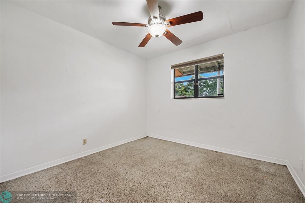 Active With Contract: $468,000 (4 beds, 2 baths, 2039 Square Feet)