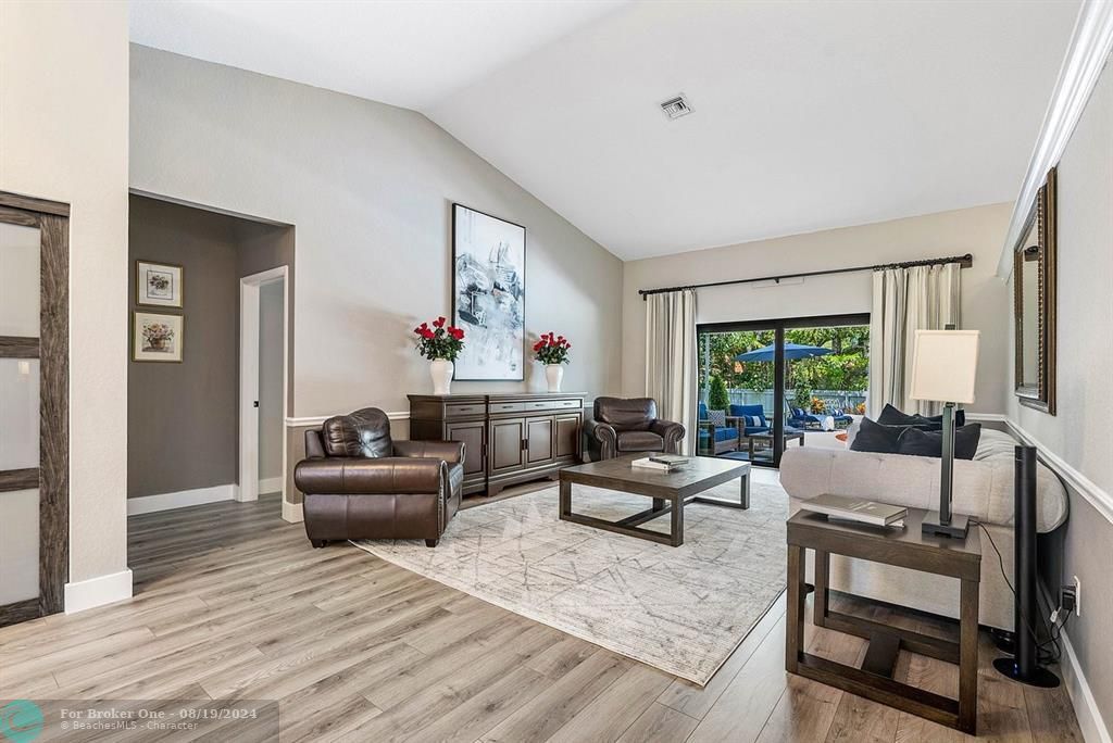 Recently Sold: $1,195,000 (4 beds, 2 baths, 2443 Square Feet)