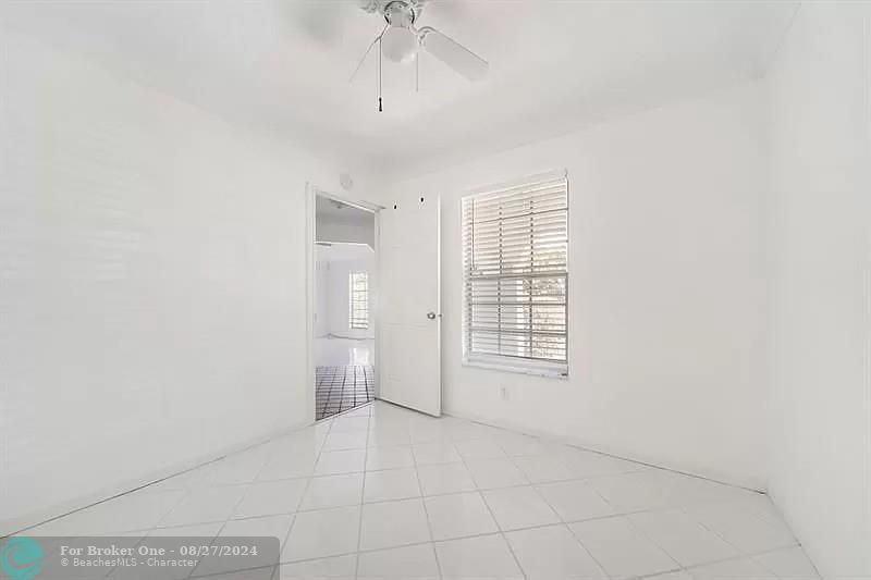 For Rent: $3,300 (3 beds, 2 baths, 2658 Square Feet)