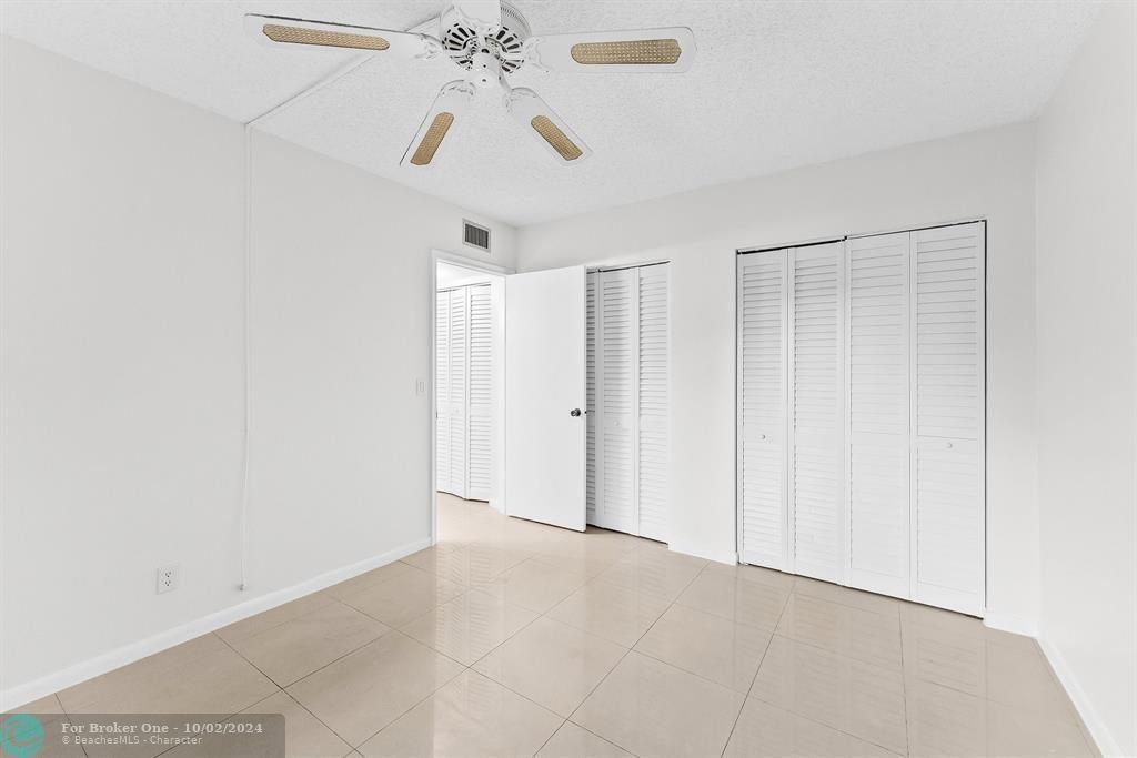 Active With Contract: $2,200 (2 beds, 2 baths, 1023 Square Feet)