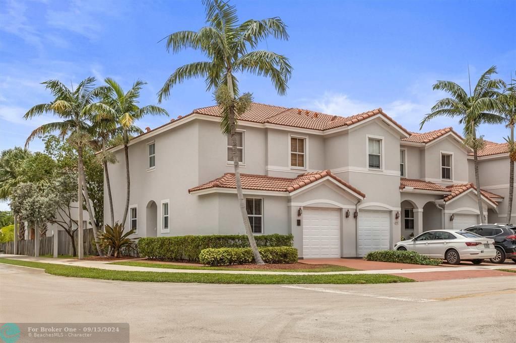 Recently Sold: $559,000 (4 beds, 3 baths, 1912 Square Feet)