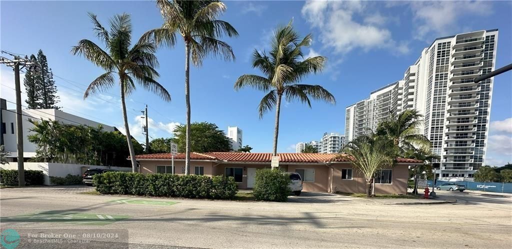 Recently Sold: $2,500 (2 beds, 2 baths, 1200 Square Feet)