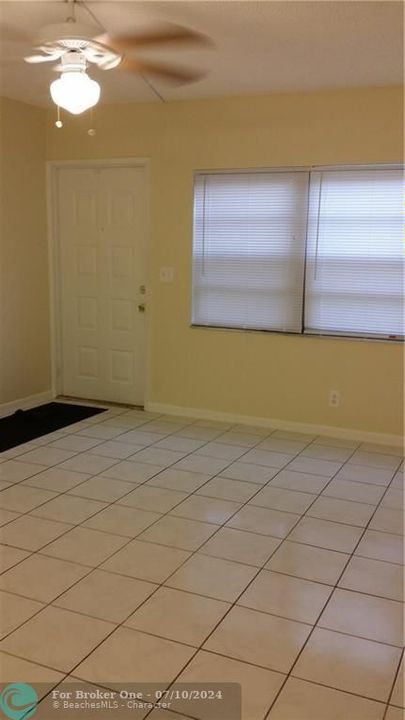 For Rent: $1,850 (2 beds, 2 baths, 768 Square Feet)
