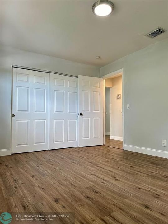 For Rent: $1,997 (2 beds, 1 baths, 3226 Square Feet)