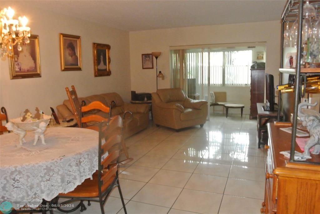 En Venta: $125,000 (2 camas, 2 baños, 1021 Pies cuadrados)