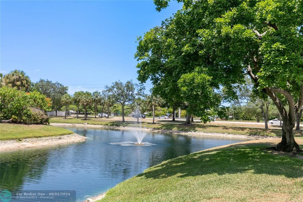 For Sale: $319,900 (3 beds, 2 baths, 1186 Square Feet)