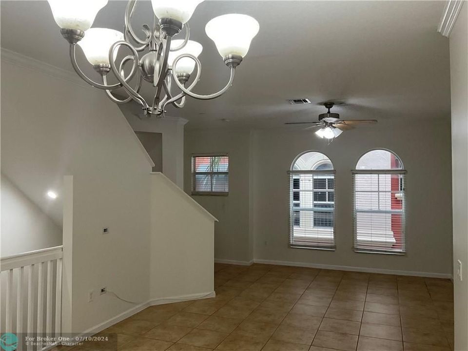 For Rent: $3,600 (3 beds, 3 baths, 1780 Square Feet)