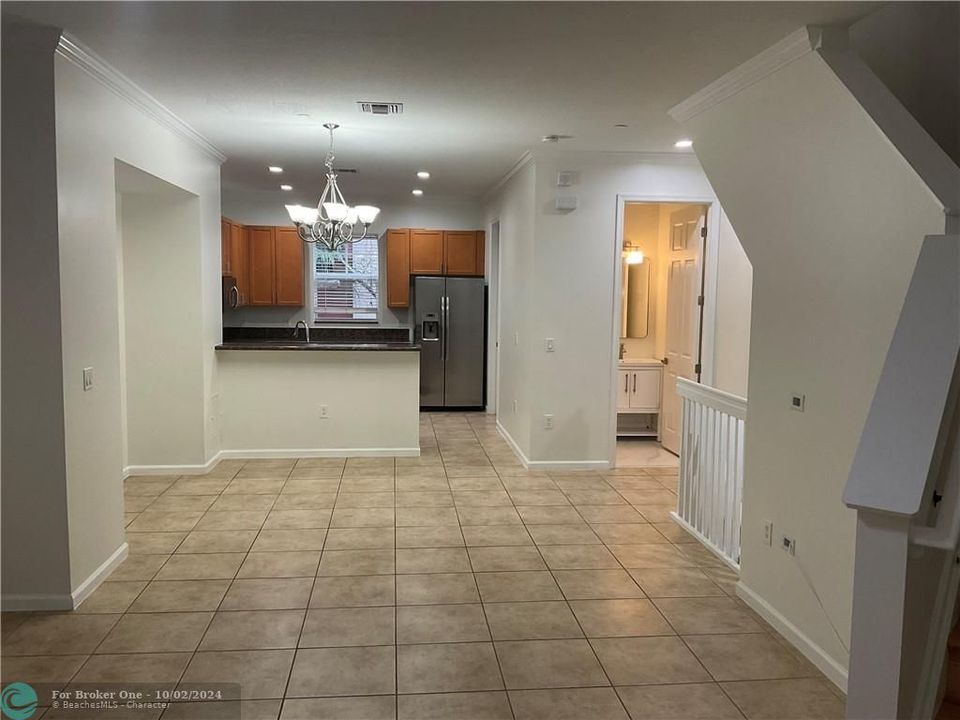 For Rent: $3,600 (3 beds, 3 baths, 1780 Square Feet)