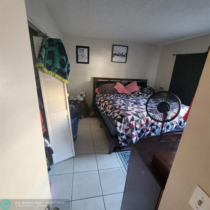 For Sale: $195,000 (2 beds, 2 baths, 768 Square Feet)