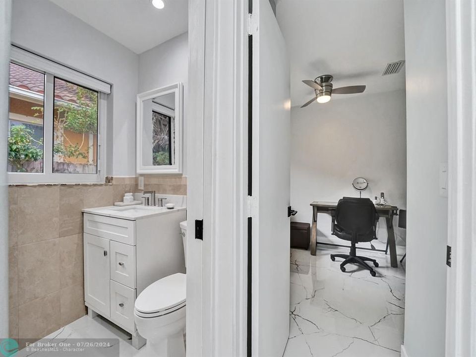 For Sale: $1,750,000 (3 beds, 2 baths, 1612 Square Feet)