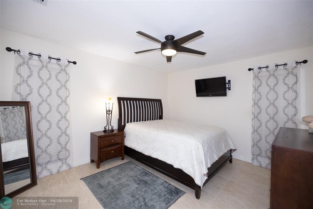 For Sale: $847,300 (3 beds, 2 baths, 1765 Square Feet)