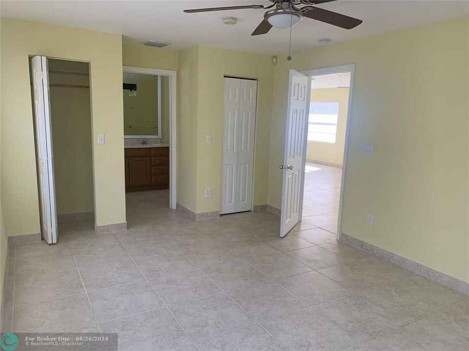 For Rent: $2,350 (3 beds, 2 baths, 2588 Square Feet)