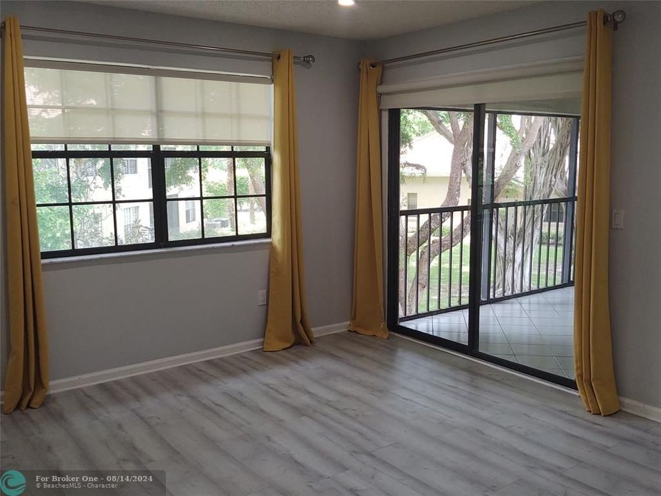 For Rent: $3,900 (3 beds, 2 baths, 2142 Square Feet)