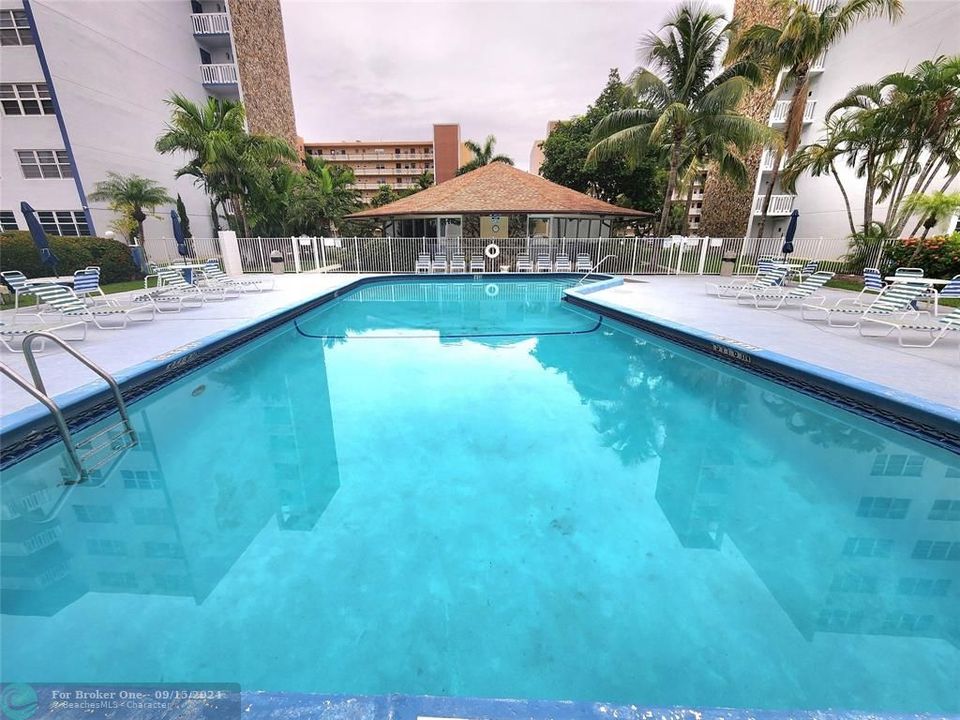 En Venta: $274,900 (2 camas, 2 baños, 1092 Pies cuadrados)