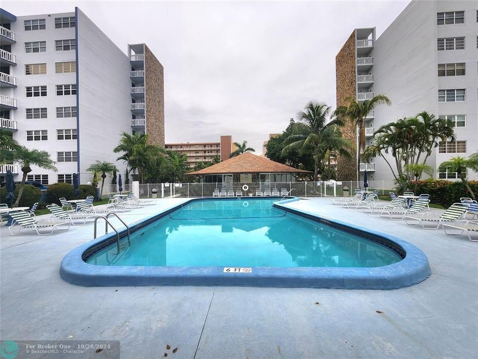 En Venta: $274,900 (2 camas, 2 baños, 1092 Pies cuadrados)