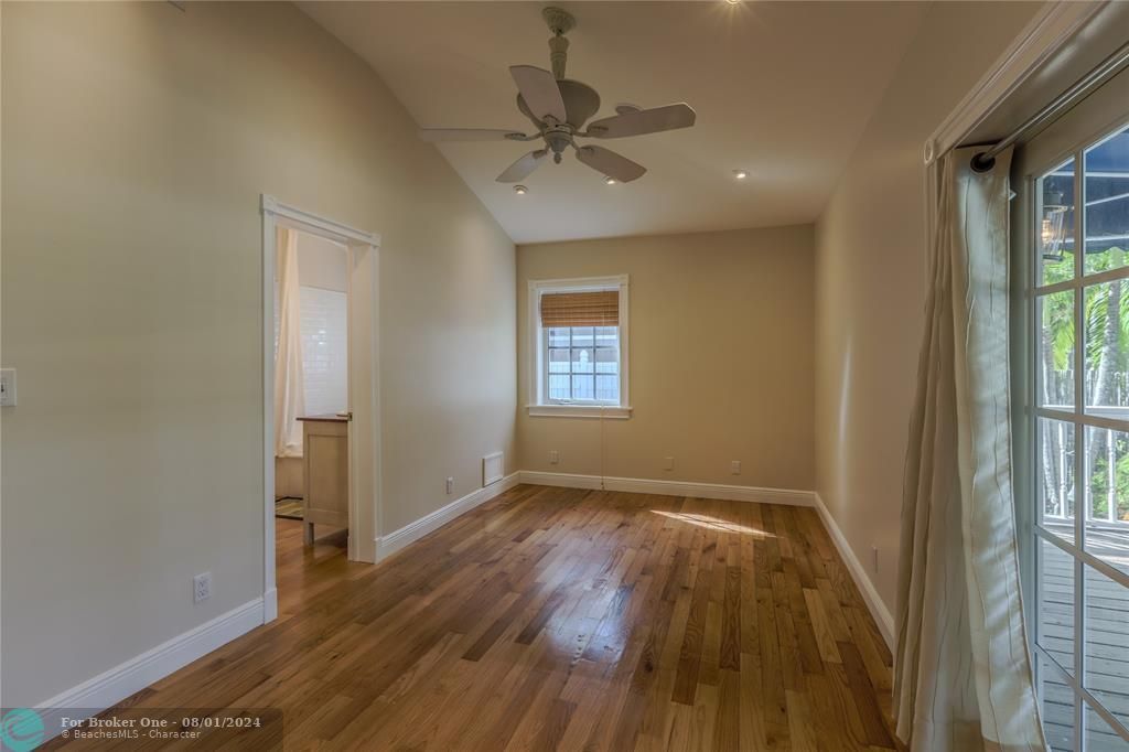 Active With Contract: $5,000 (3 beds, 2 baths, 1400 Square Feet)