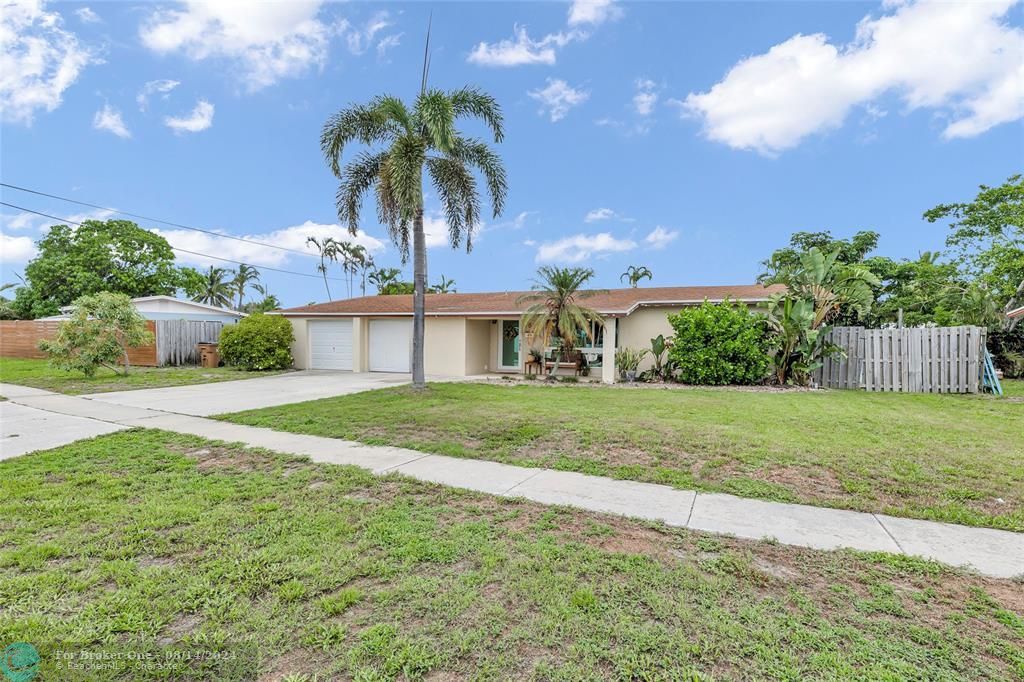 For Sale: $625,000 (3 beds, 2 baths, 1338 Square Feet)