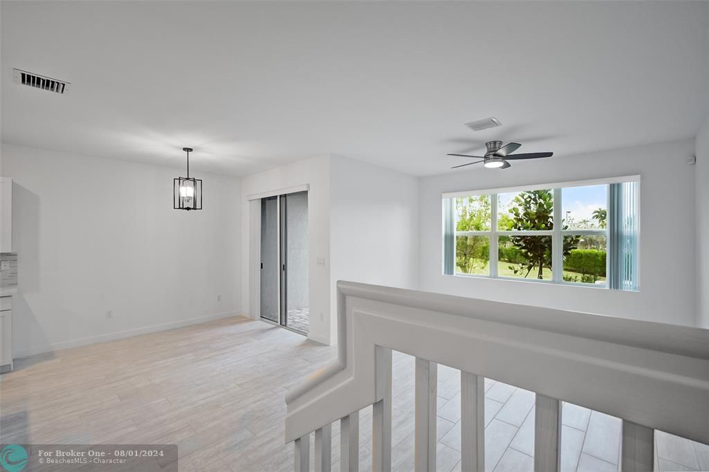 Active With Contract: $3,200 (3 beds, 2 baths, 1804 Square Feet)