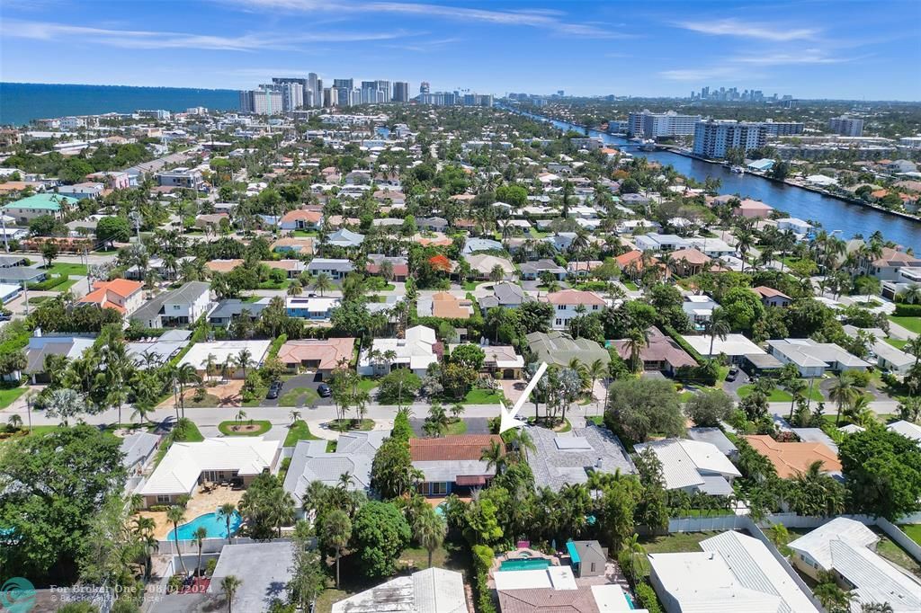 For Sale: $995,000 (3 beds, 2 baths, 2046 Square Feet)