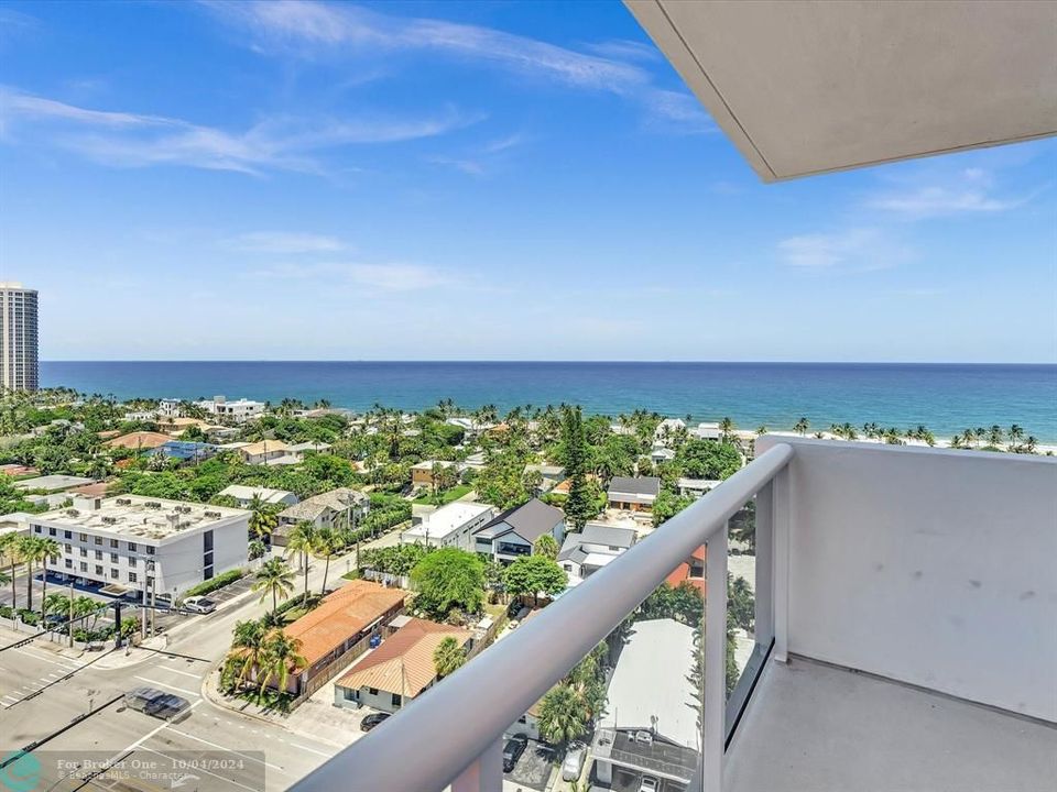 For Sale: $675,900 (2 beds, 2 baths, 1200 Square Feet)