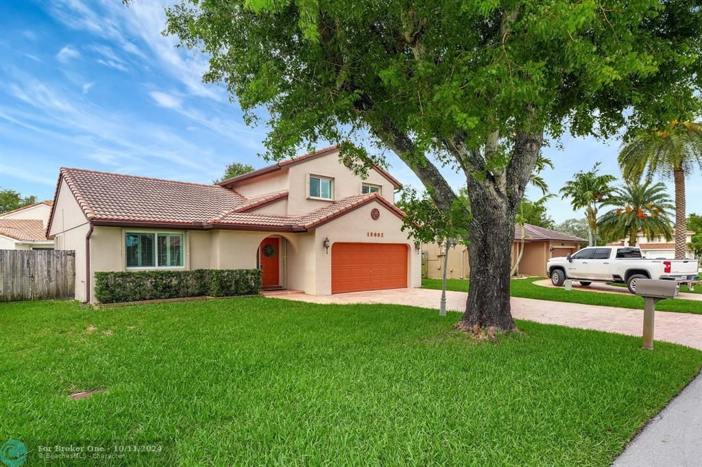 For Sale: $710,000 (4 beds, 3 baths, 2242 Square Feet)