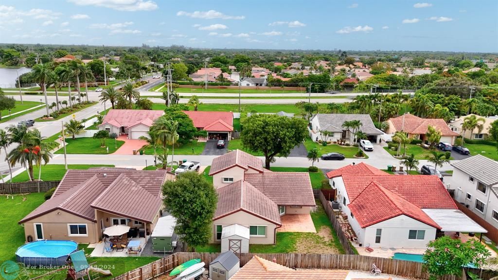 For Sale: $710,000 (4 beds, 3 baths, 2242 Square Feet)